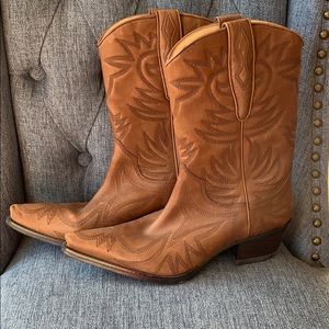 Guess by Marciano Cowgirl boots